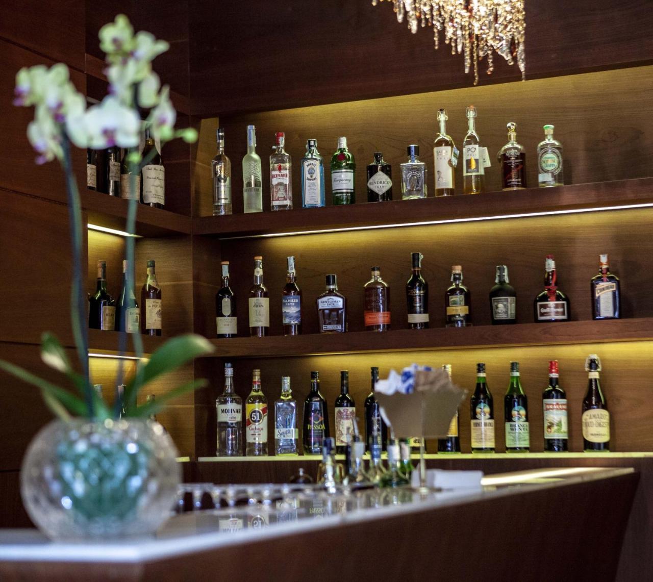 Hotel Rua Frati 48 In San Francesco โมดินา ภายนอก รูปภาพ