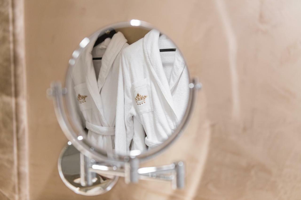 Hotel Rua Frati 48 In San Francesco โมดินา ภายนอก รูปภาพ