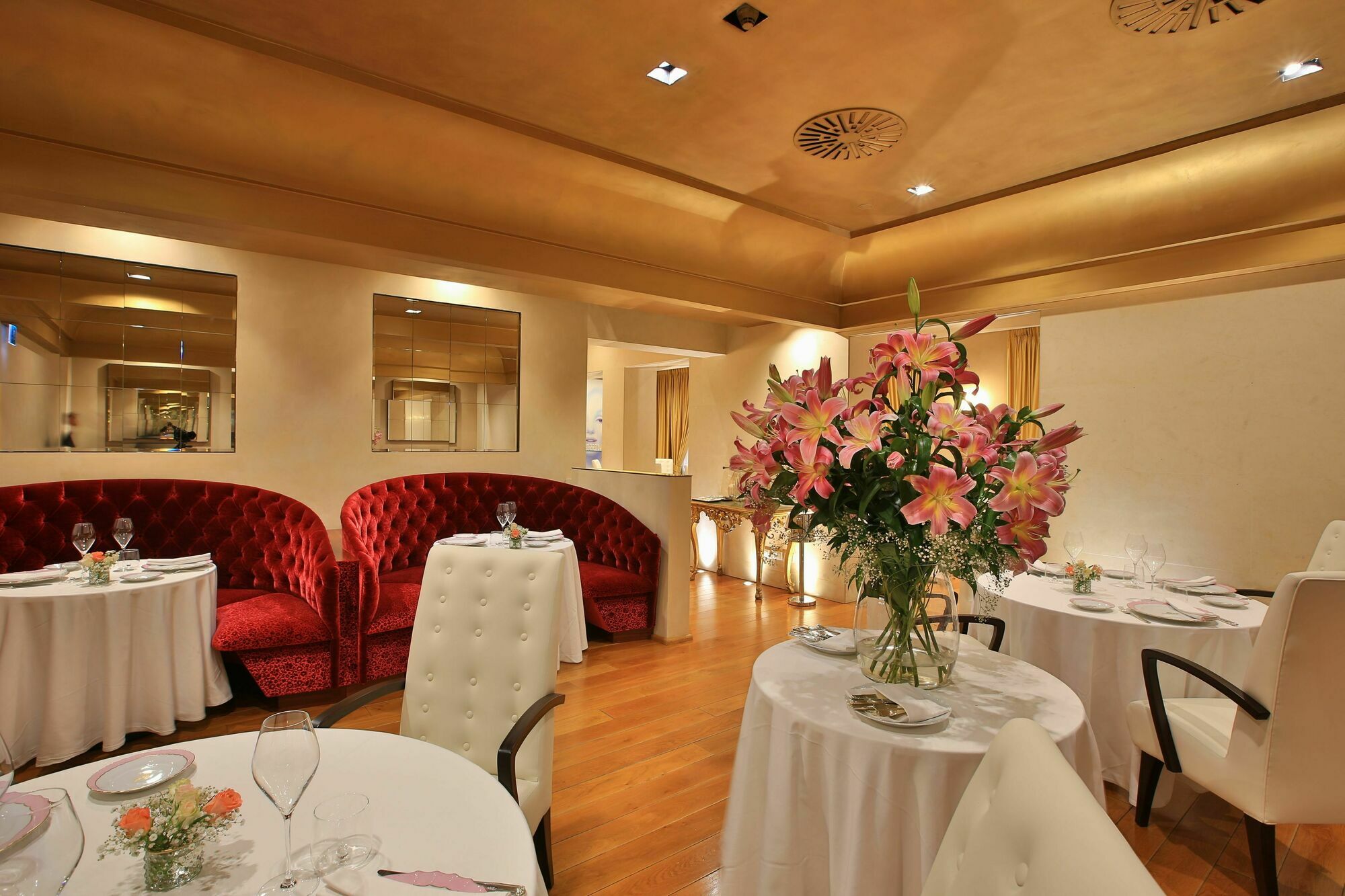 Hotel Rua Frati 48 In San Francesco โมดินา ภายนอก รูปภาพ